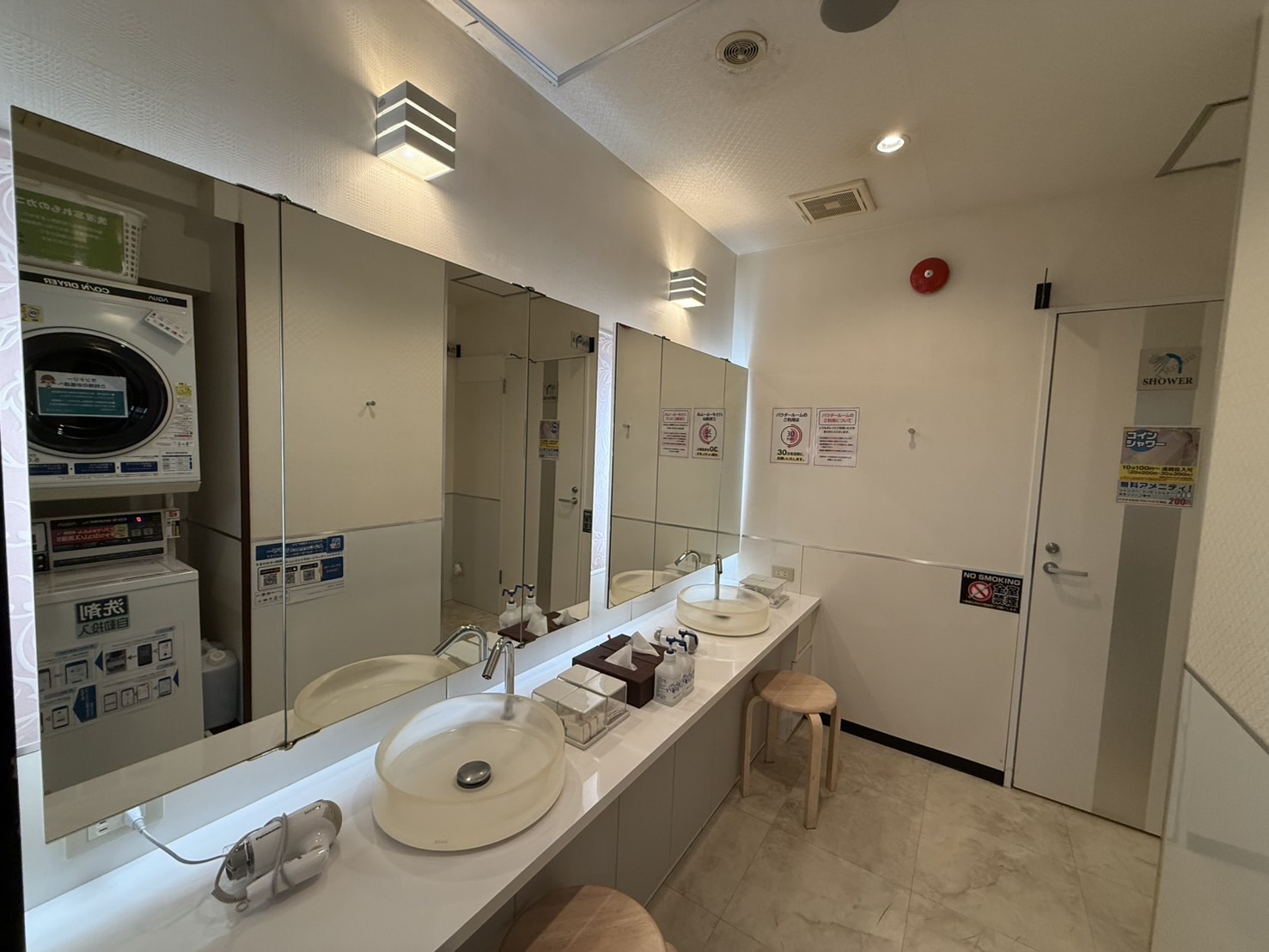 鍵付き完全個室｜ネットルーム伊勢佐木町店｜ネットカフェ