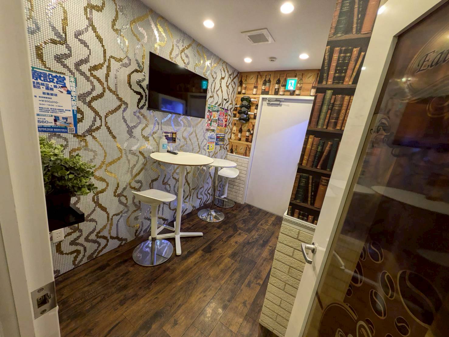 鍵付き完全個室｜ネットルーム川口店｜ネットカフェ|コインランドリー